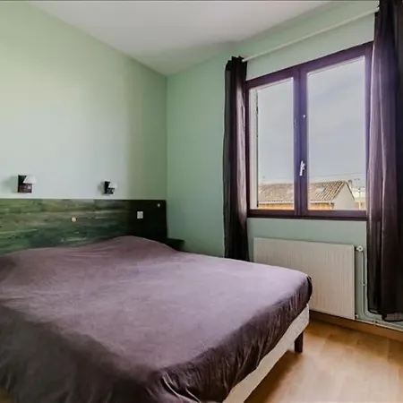 Charmante Maison Avec Jardin Proche Bordeaux בית נופש